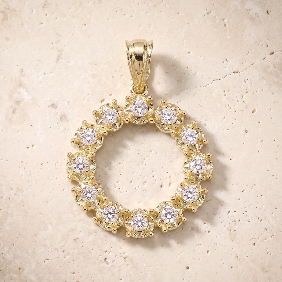 Diamond Circle in 14K Solid Gold